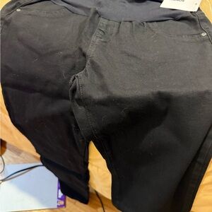 BRAND NEW Size 12 Black Maternity Pants stretchy